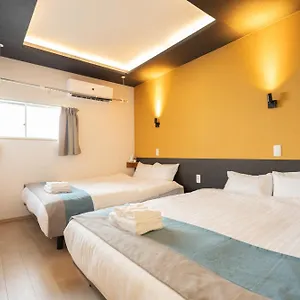 Nestay Terrace House Tsutenkaku アパート